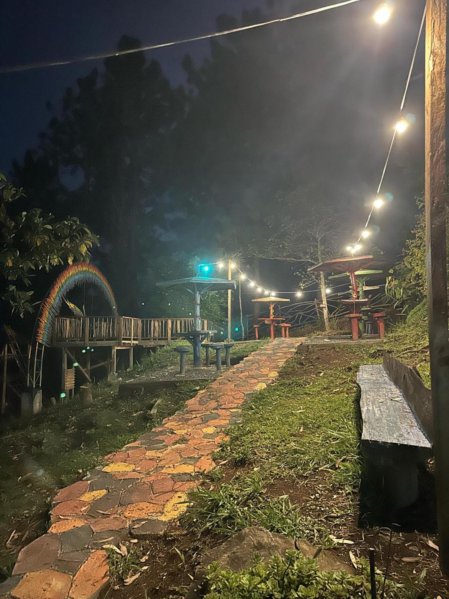 Hostal Sueno Paraiso- Observatorio Astronomico 波帕扬 外观 照片